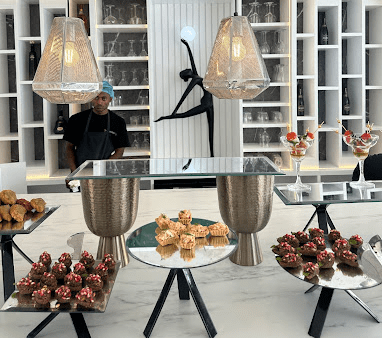 Culinary Excellence: Sophisticated Cosmopolitan Cuisines