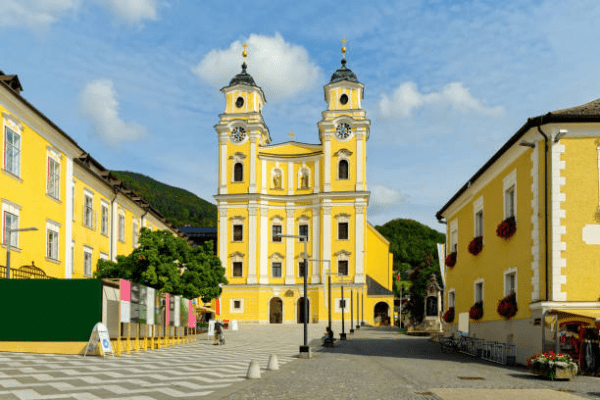 Mondsee Church