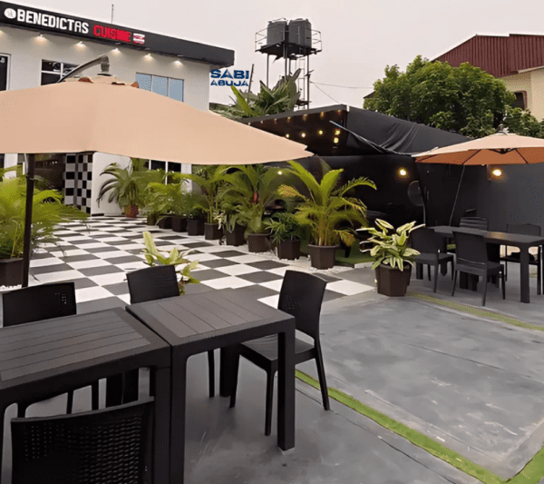 The Outdoor Experience at Benedicta’s Cuisine