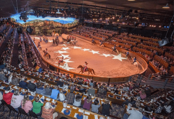 Dolly Parton’s Stampede