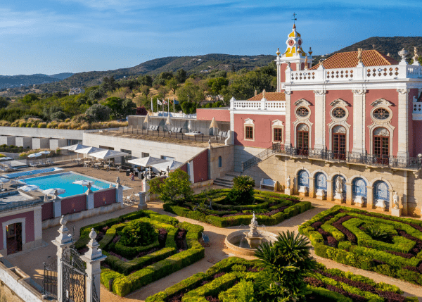 Estoi Palace