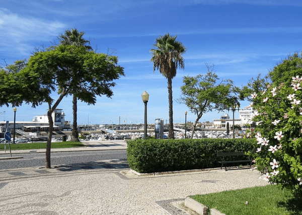 Marina and Jardim Manuel Bívar