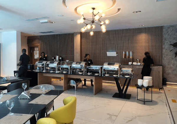 Safron Hotel