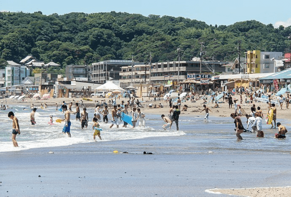 Yuigahama Beach