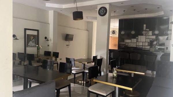 Bar