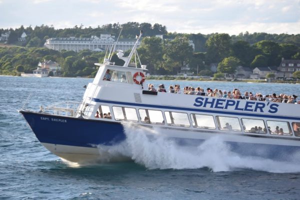 Ferry to Mackinac Island