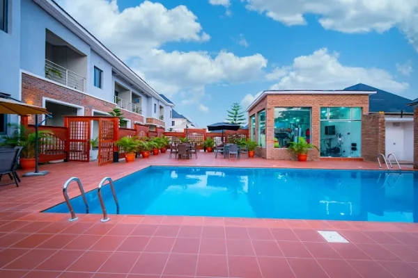 Swimming Pool & Leisure