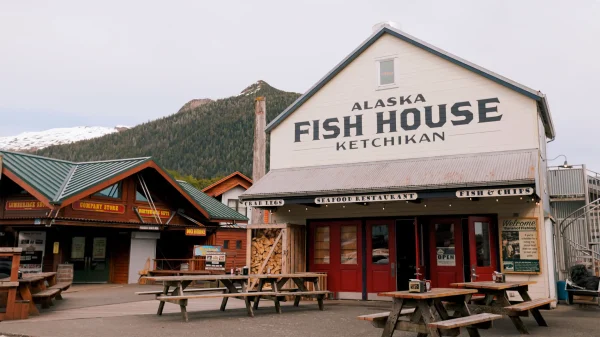 Waterfront and Enjoy Local Seafood