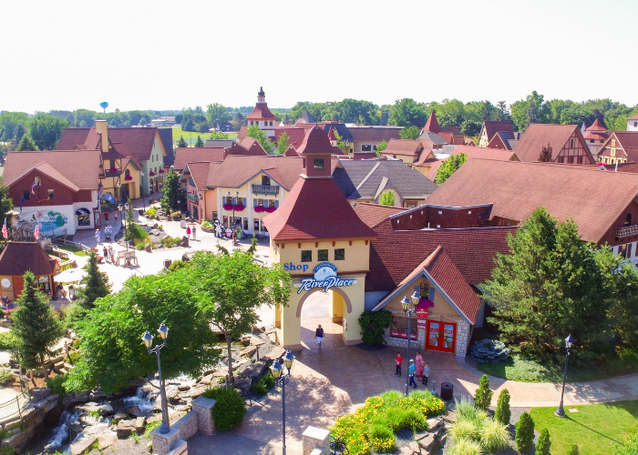 Frankenmuth River Place Shops