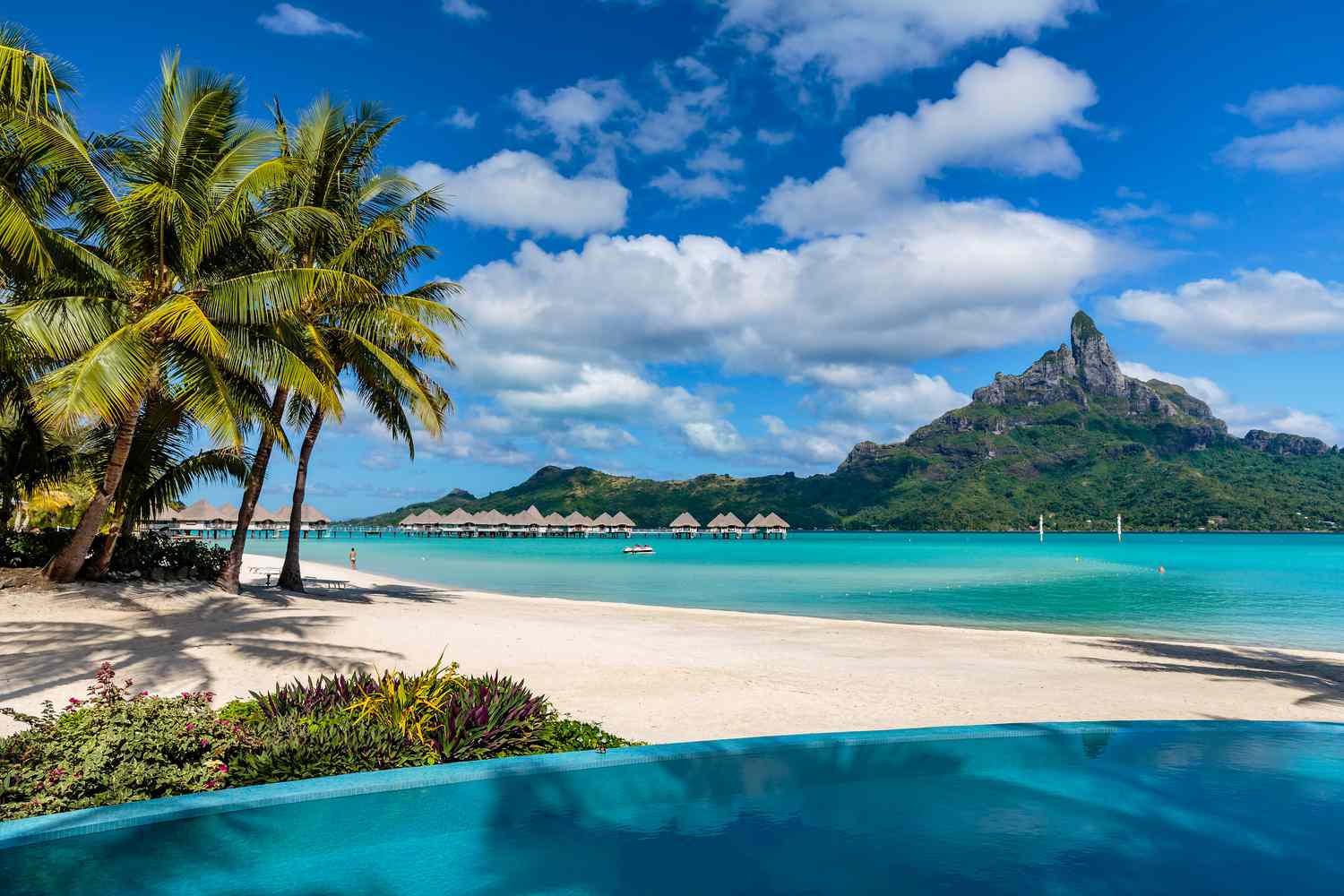 Tahiti’s Stunning Beaches