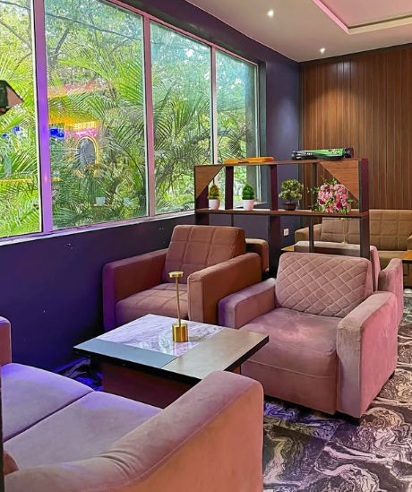 A Modern Space with Warm Vibes