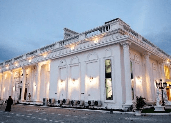 Monarch Event Centre