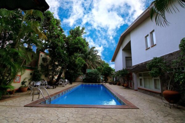 La Cour Hotels & Apartments