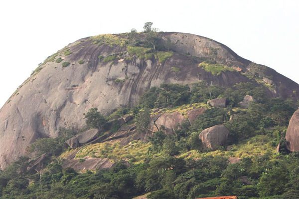 Olosunta and Orole Hills