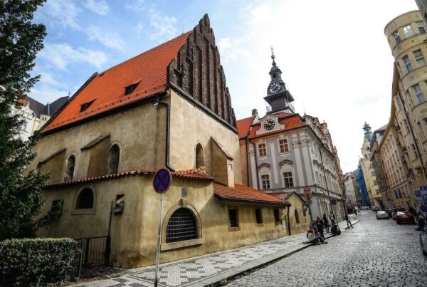 Visit the Jewish Quarter (Josefov)