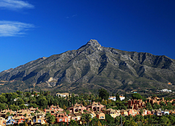 La Concha Mountain