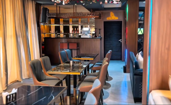 Premium Lounge & Bar