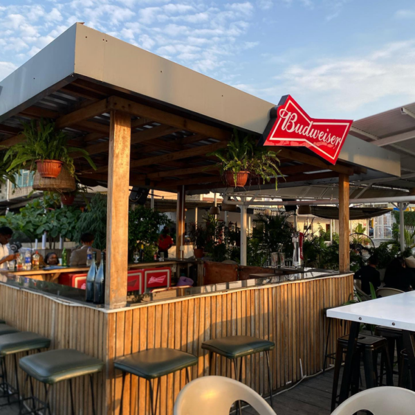 The Lighthouse Bar & Grill